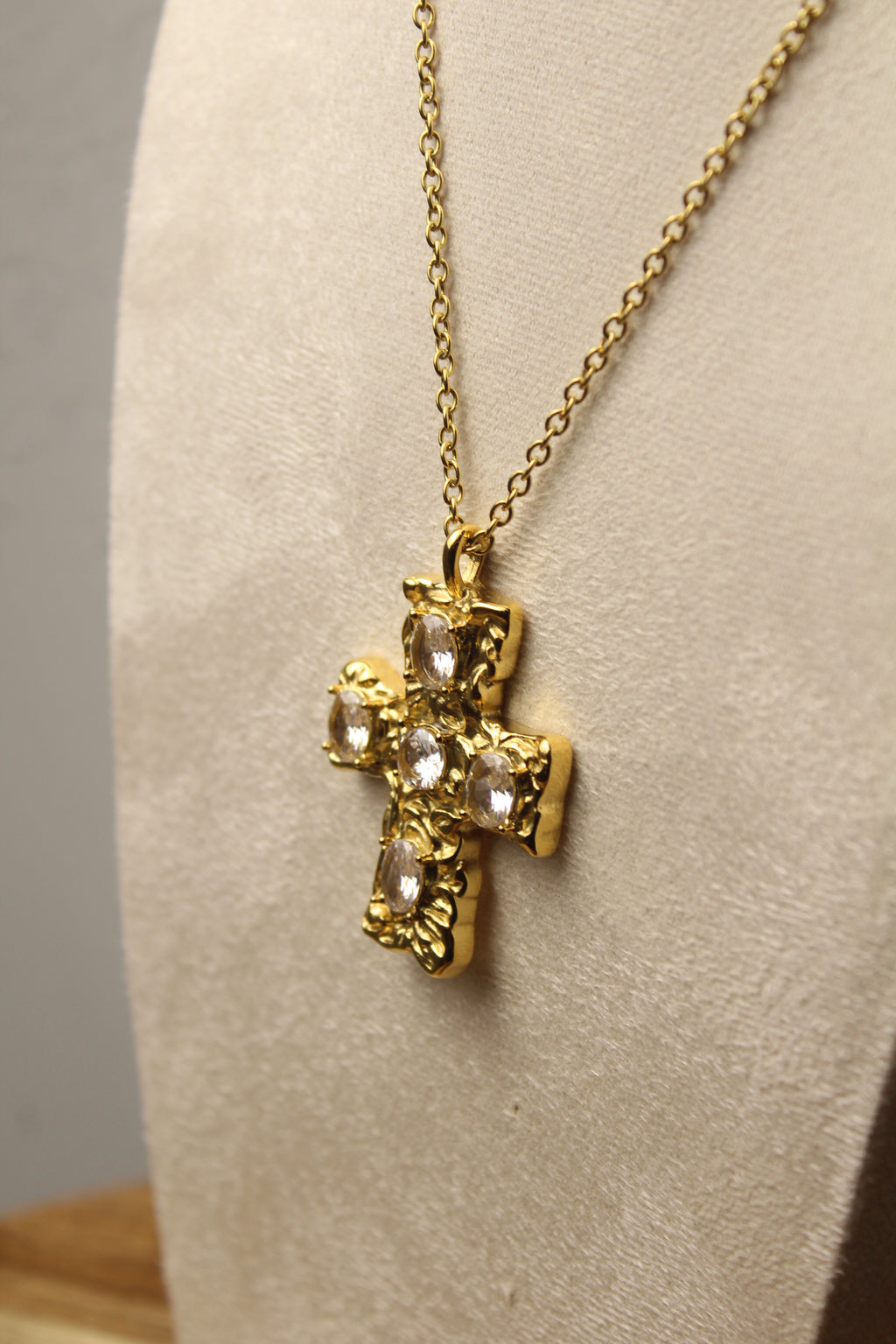 COLAR SHINE CROSS