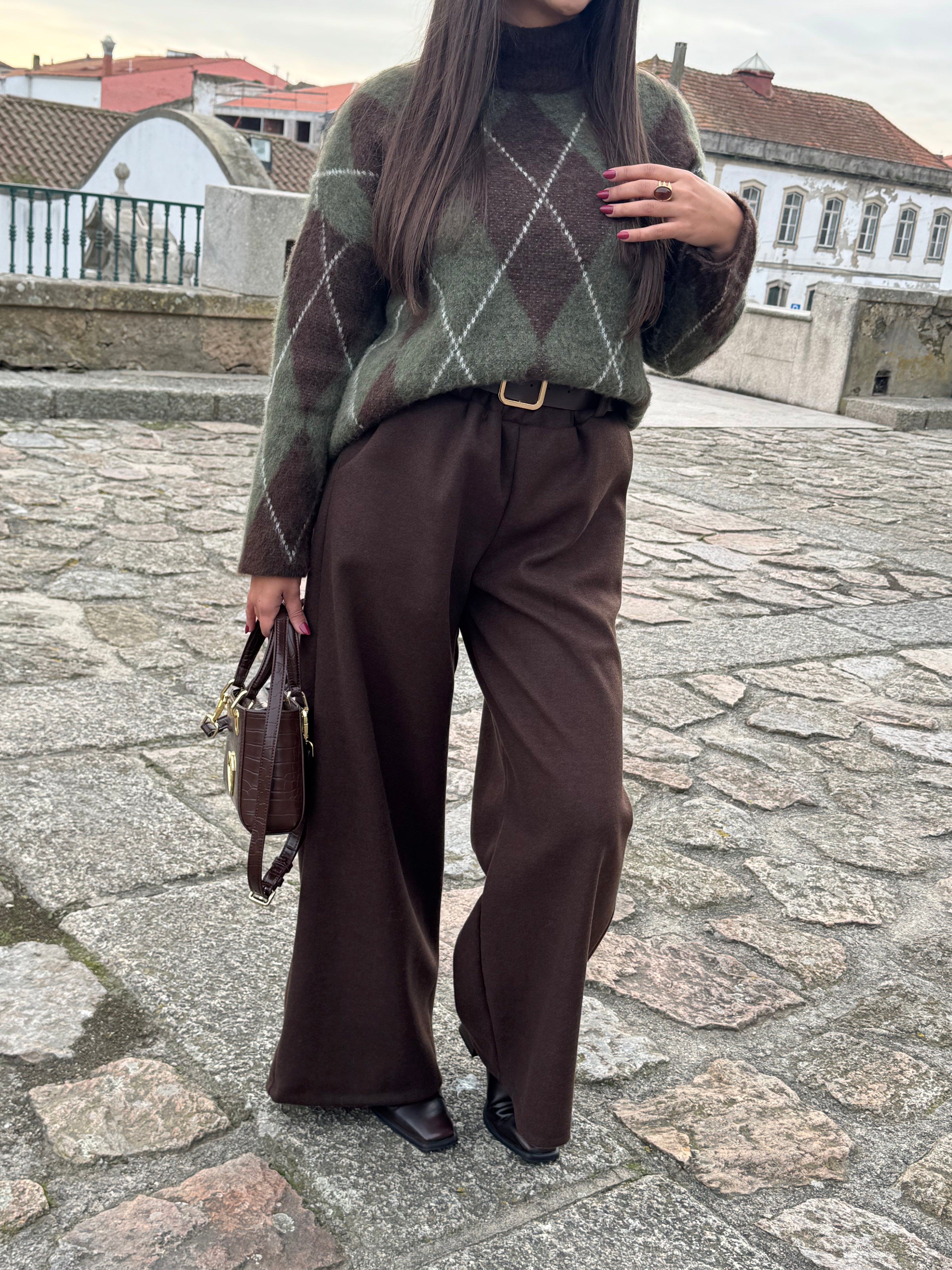 CALÇAS FAZENDA LISA COM CINTO