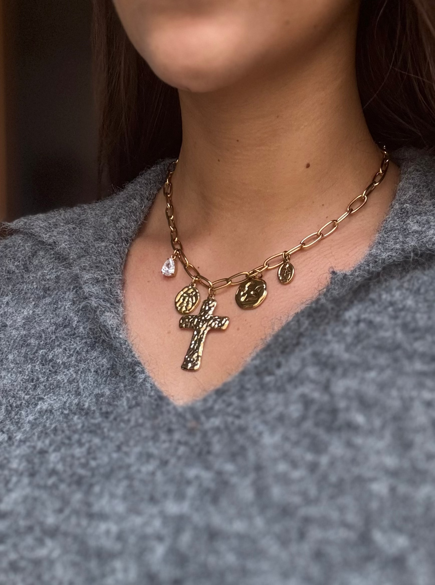 COLAR CHARM CROSS