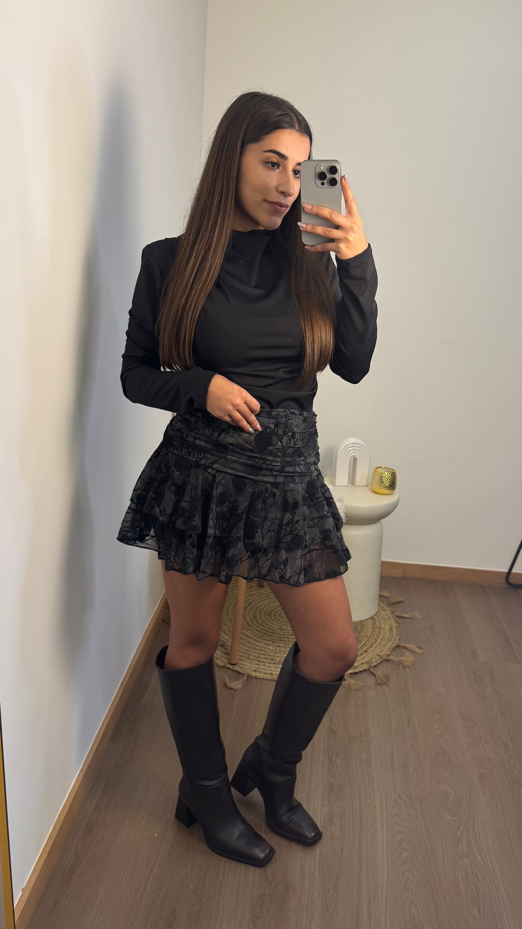 SAIA-CALÇÃO FLORES